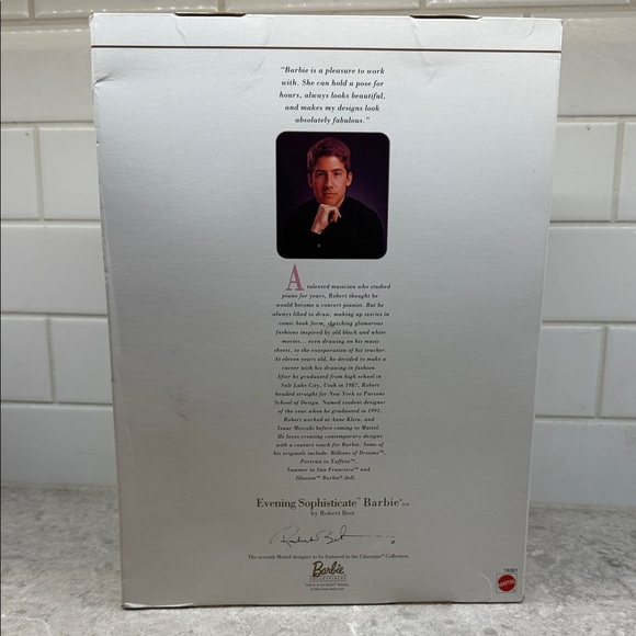 Vintage Collector Edition Classique Collection Barbie, Robert Best. New in Box - Picture 6 of 6
